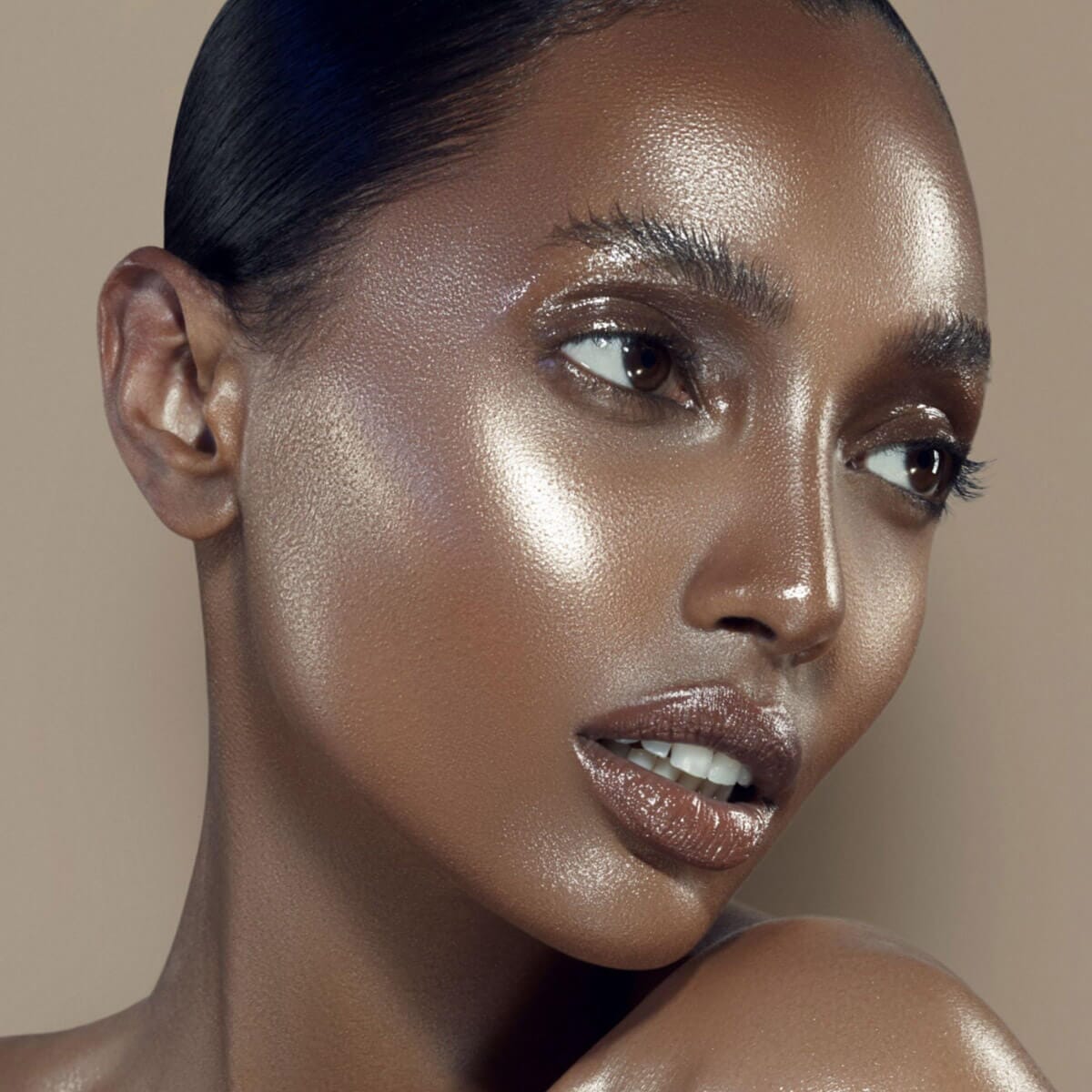Illuminating Veil